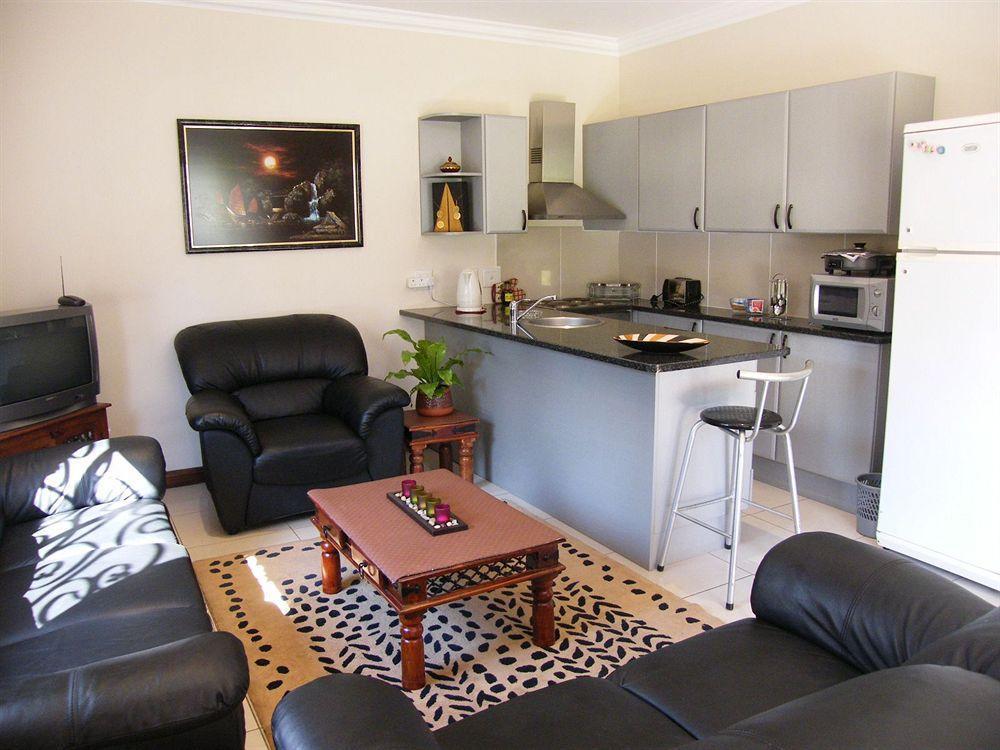 Littlefield Luxury Suite Johannesburg Bagian luar foto